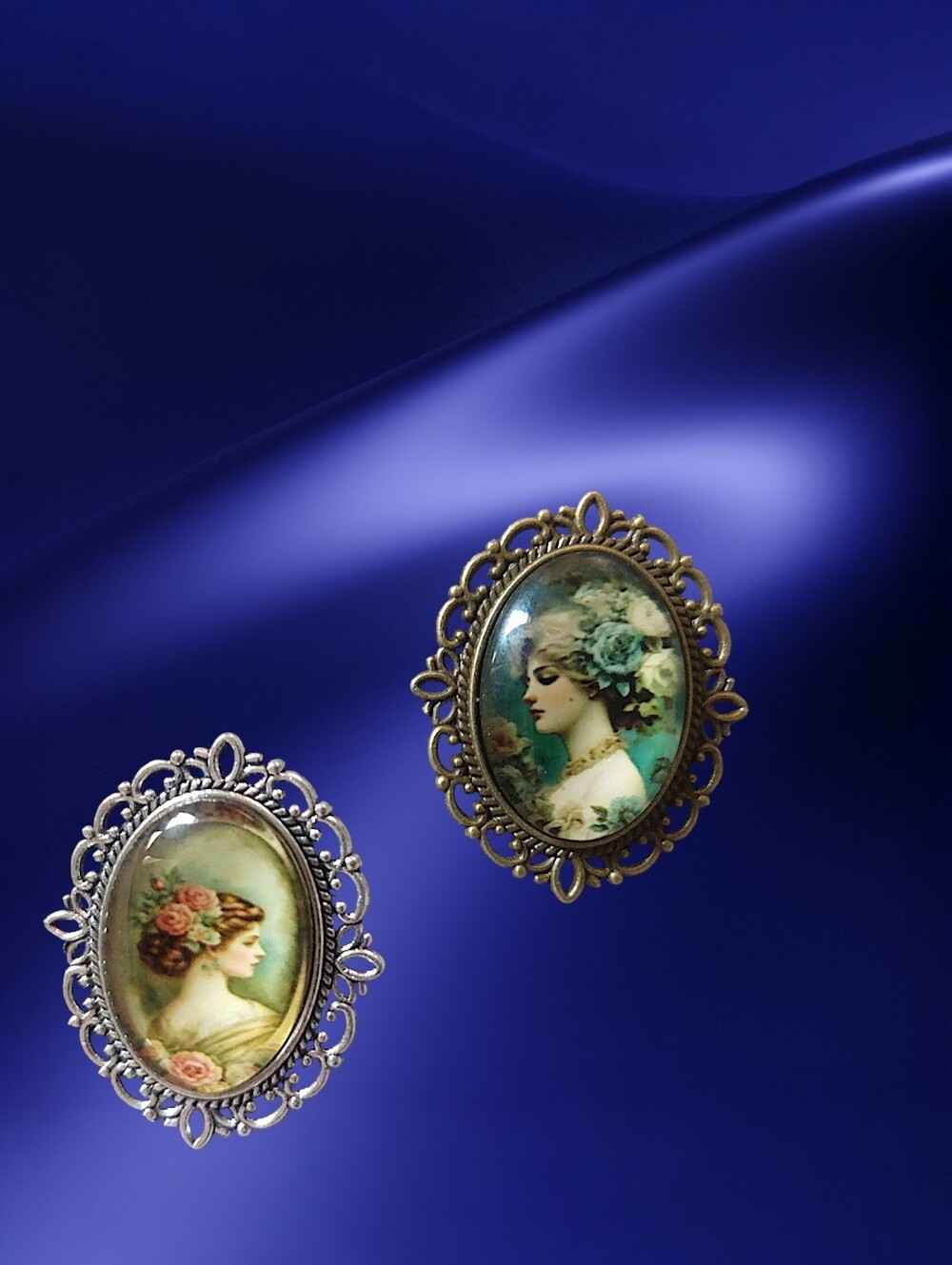 Vintage-Style Floral Portrait Brooch - Blue & Cream